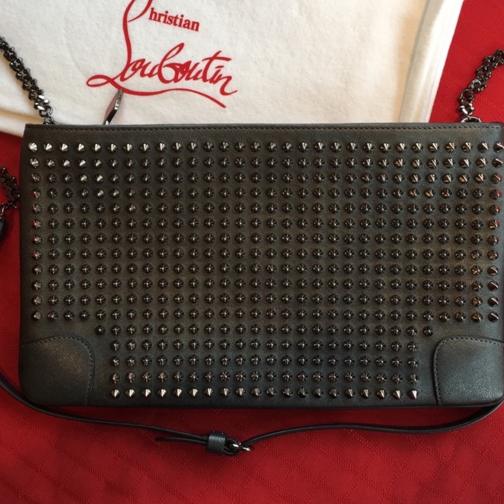 ✨ Authentic Christian Louboutin studded purse✨